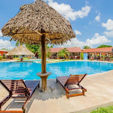 Hacienda Inn Aeropuerto Mérida Exterior foto